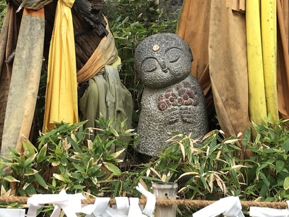 お地蔵さま、一言、言わせて頂きます
